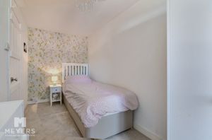 Photo 27- click for photo gallery